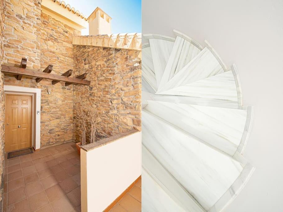 Sunny House With Great Sea Views, 3 Terraces, Private Heated Pool And Sauna La Herradura  Eksteriør billede